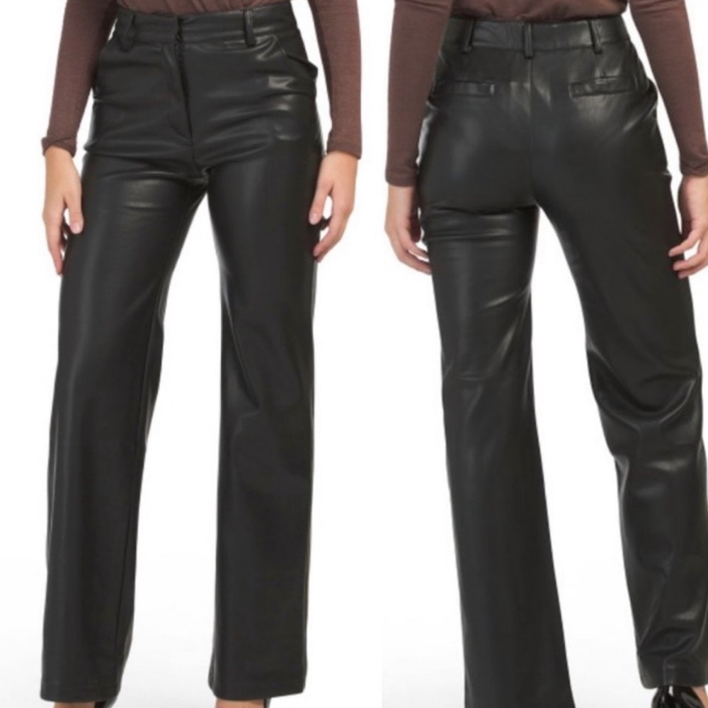 🚨FINAL SALE🚨 NWT 7 For All Mankind Black Faux Leather Mid-Rise Crop Pants